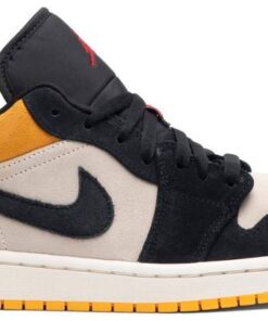 Air Jordan 1 Low 'University Gold' 553558-127