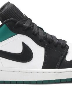 Air Jordan 1 Low 'Mystic Green' 553558-113
