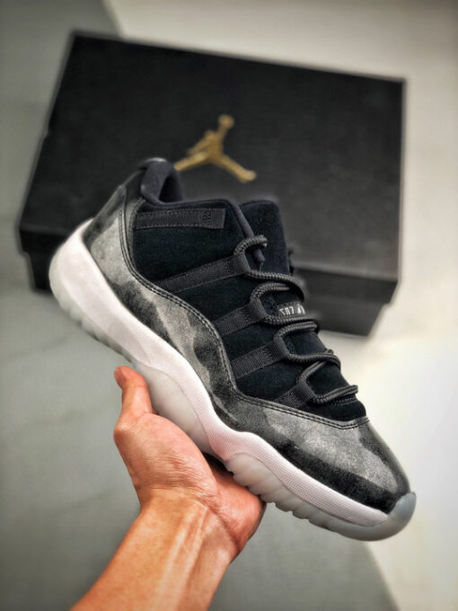 Air Jordan 11 Low ” Barons” Black/Metallic Silver-White - Image 3