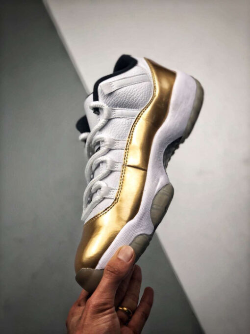 Air Jordan 11 Retro Low ‘Closing Ceremony’ 528895-103 - Image 8