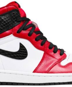 Wmns Air Jordan 1 Retro High OG 'Satin Red' CD0461-601