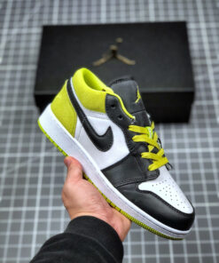 Air Jordan 1 Low ” Black Cyber” CK3022-003