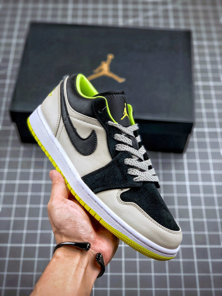 Air Jordan 1 Low “Venom Green” 553558-009