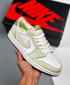 Air Jordan 1 Low OG White/Ghost Green-Black DM7837-103