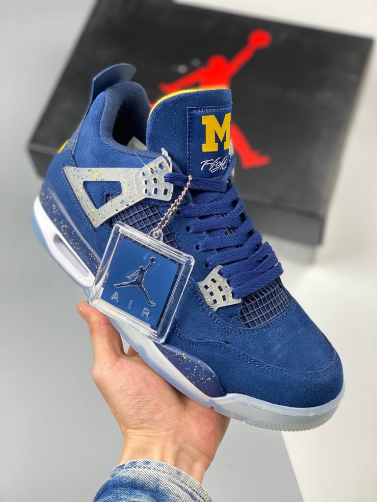 Air Jordan 4 ” Michigan Wolverines” PE