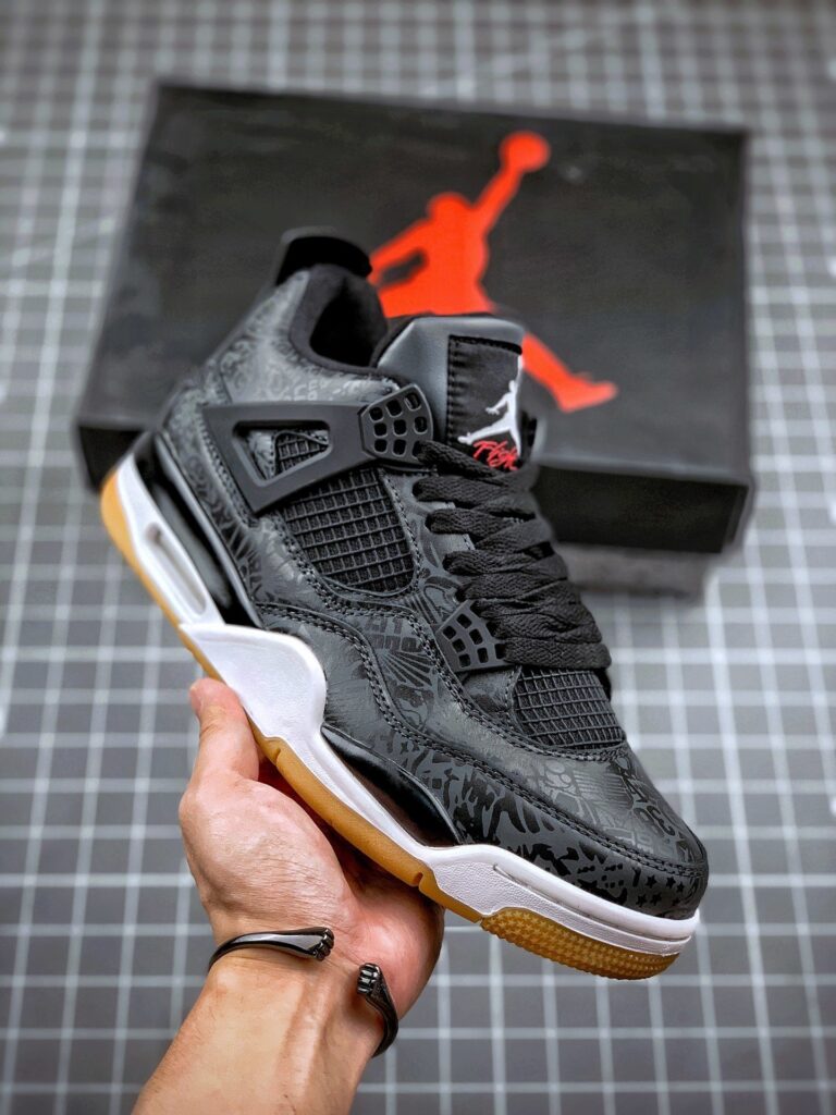 Air Jordan 4 SE Laser ” Black Gum”