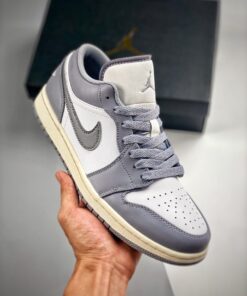 Air Jordan 1 Low ” Vintage Grey” 553558-053