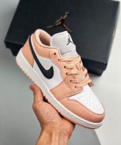 Air Jordan 1 Low GS Light Arctic Pink 553560-800