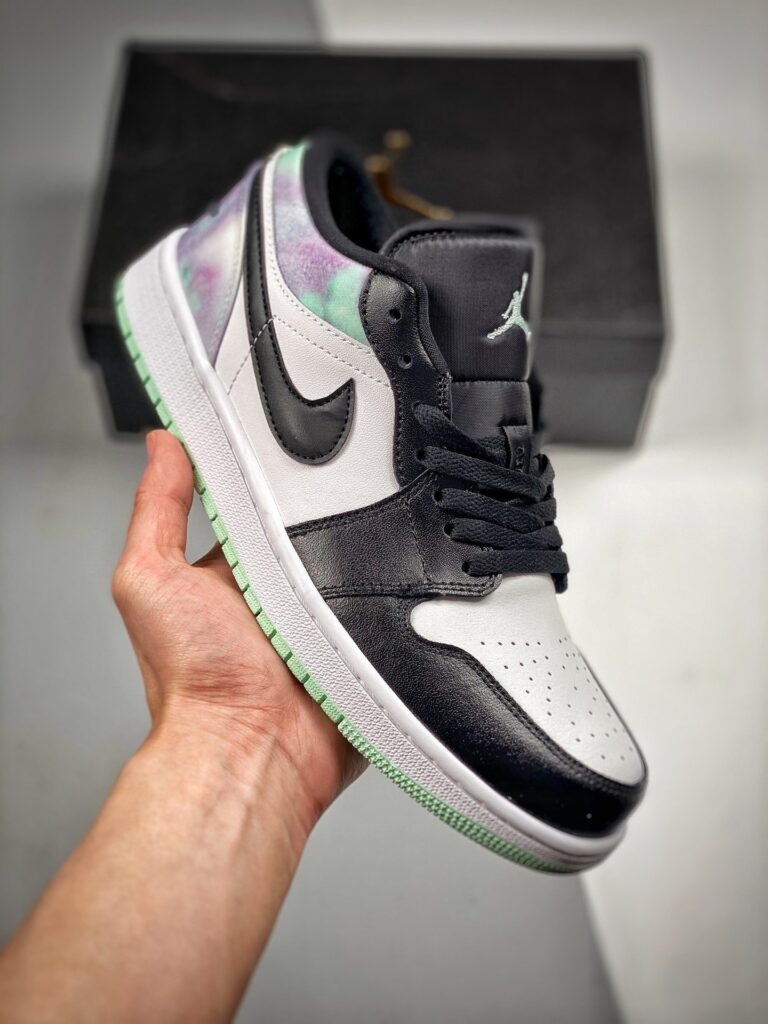 Air Jordan 1 Low ” Tie-Dye”