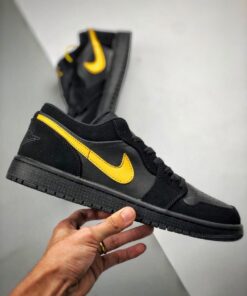Air Jordan 1 Low Black Yellow 553558-071