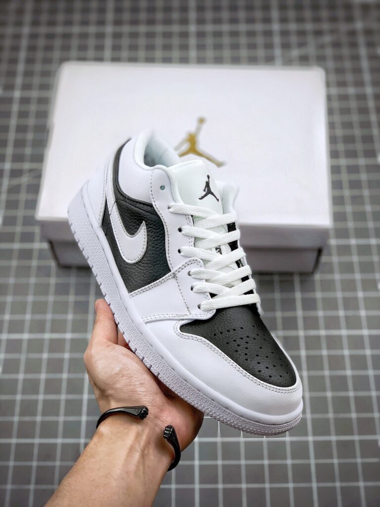 Air Jordan 1 Low ‘Panda’ White/Black