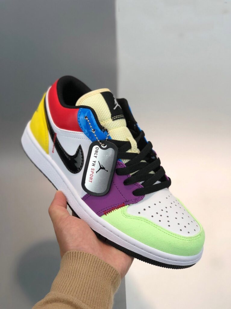 Air Jordan 1 Low ” Multicolor Lightbulb” CZ3572-104