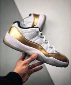 Air Jordan 11 Retro Low ‘Closing Ceremony’ 528895-103