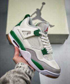 Nike SB x Air Jordan 4 Sail/Pine Green-Neutral Grey DR5415-103