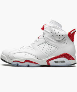 Air Jordan 6 Retro “Red Oreo”