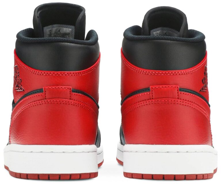 Air Jordan 1 Mid 'Banned' 2020 554724-074 - Image 4