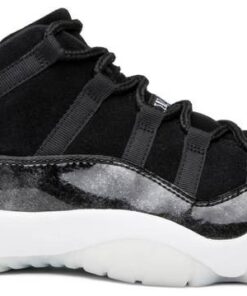 Air Jordan 11 Retro Low 'Barons' 528895-010