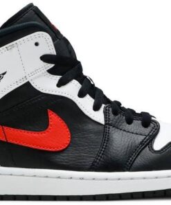 Air Jordan 1 Mid 'Chile Red' 554724-075