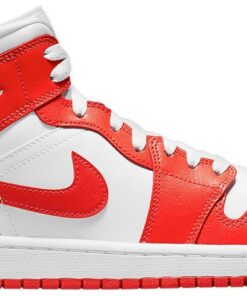 Wmns Air Jordan 1 Mid BQ6472-116