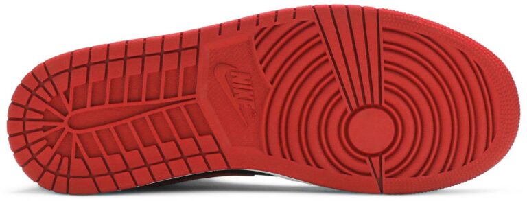 Air Jordan 1 Mid 'Banned' 2020 554724-074 - Image 5
