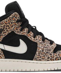 Air Jordan 1 Mid SE GS 'Leopard' BQ6931-021