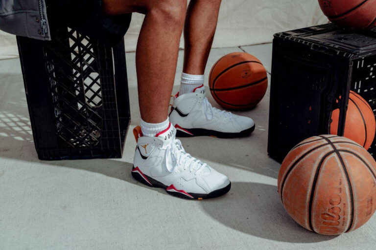 Air Jordan 7 ‘Cardinal’ CU9307-106 - Image 2