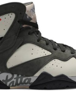 Patta x Air Jordan 7 Retro SP 'Icicle' AT3375-100