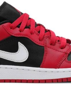 Air Jordan 1 Low GS 'Black Very Berry' 553560-061