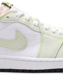 Air Jordan 1 Low OG 'Ghost Green' DM7837-103