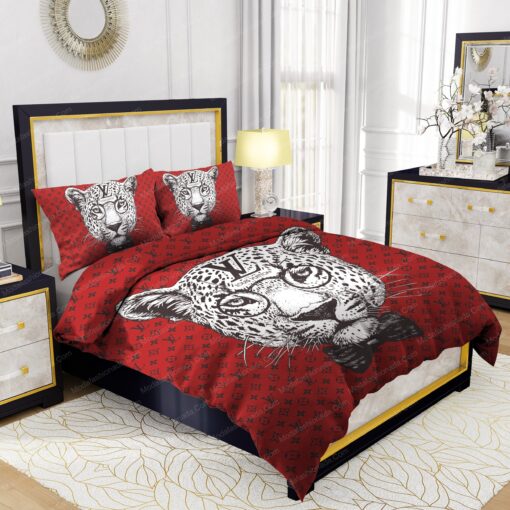 bed aesthetic cozy bedroom aesthetic feliz dia de las madres Leopard Head Louis Vuitton Bedding Sets - Image 2