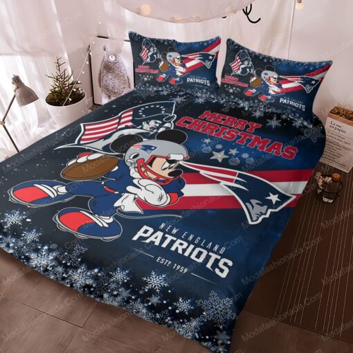 mothers day cards feliz dia de las madres cozy bedroom aesthetic Mickey Mouse NFL New England Patriots Christmas Bedding Sets - Image 2