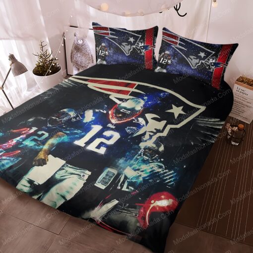 NFL New England Patriots Logo Christmas Bedding Sets cozy bed mothers day cards - Image 3