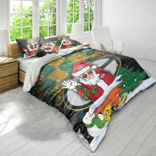 Santa Claus NFL Green Bay Packers Christmas Bedding Sets feliz dia de las madres mothers day cards cozy bedroom aesthetic - Image 4