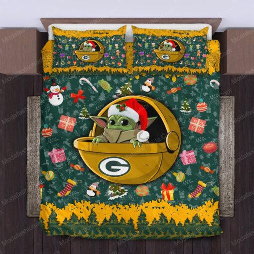 Baby Yoda NFL Green Bay Packers Christmas Bedding Sets cozy bed mothers day cards mother's day bed sheets