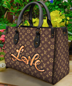 Louis Vuitton Women's Leather Handbag- WinGear.shop-LVHB_078