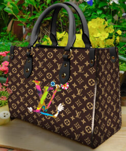 Louis Vuitton Women's Leather Handbag- WinGear.shop-LVHB_063