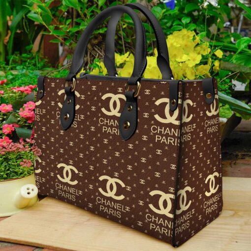 Chanel Women's Leather Handbag -WinGear.shop-CNHB_051