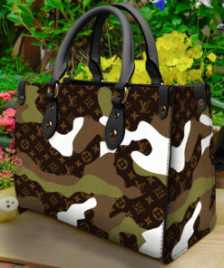 Louis Vuitton Women's Leather Handbag- WinGear.shop-LVHB_085