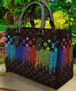 Louis Vuitton Women's Leather Handbag- WinGear.shop-LVHB_090