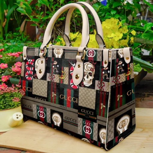 Gucci Tripe pattern luxury brand fashion premium women small handbag purse for beauty