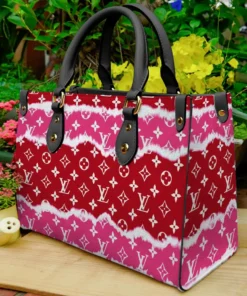 Limited Edition Lv Leather handbag purse Luxury Brand