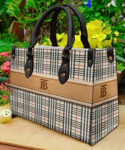 Limited Edition Burberry Leather handbag purse Luxury