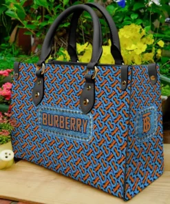 Limited Edition Burberry Leather handbag purse Luxury