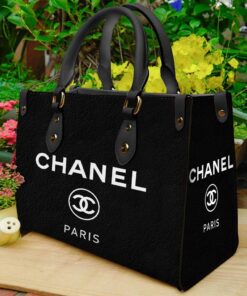 Chanel Women's Leather Handbag -WinGear.shop-CNHB_011