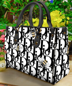 Dior Women's Leather Handbag - WinGear.shop-DOHB_055