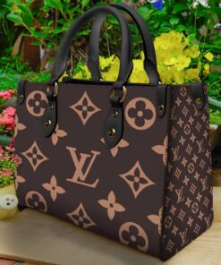 Louis Vuitton Women's Leather Handbag- WinGear.shop-LVHB_015