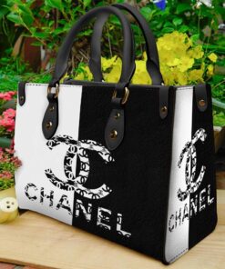 Chanel Women's Leather Handbag -WinGear.shop-CNHB_036