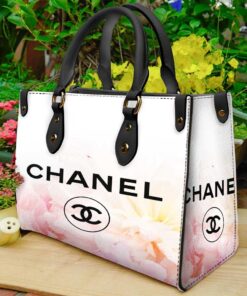 Chanel Women's Leather Handbag -WinGear.shop-CNHB_017