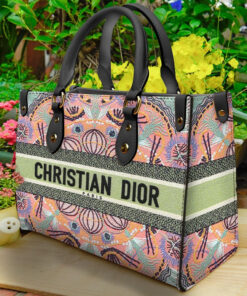 Dior Women's Leather Handbag - WinGear.shop-DOHB_022