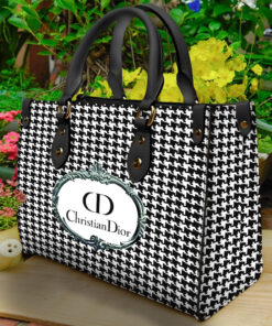 Dior Women's Leather Handbag - WinGear.shop-DOHB_033